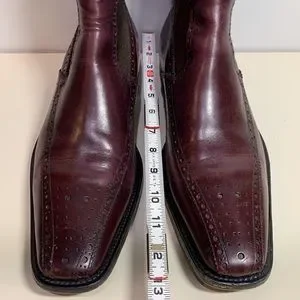 Dolce & Gabbana | Shoes | Dolce Gabbana Burgundy Square Toe  display picture 2